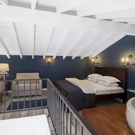 The Six ホテル アラカティ