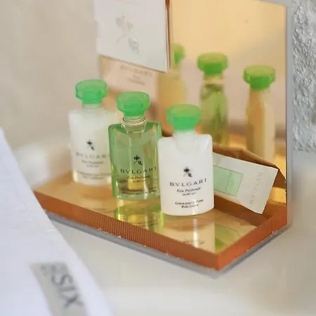 The Six アラカティ