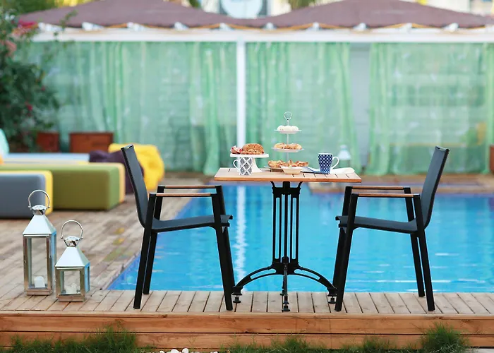 The Six Szálloda Alacati