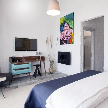 The Six Hotel Alaçatı