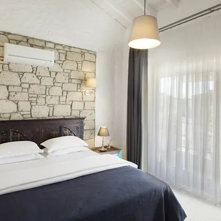 The Six Hotel Alaçatı