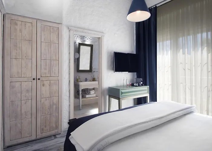 The Six Отель 5*